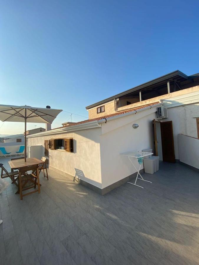 BeDa House 2 Villa Giardini Naxos Bagian luar foto